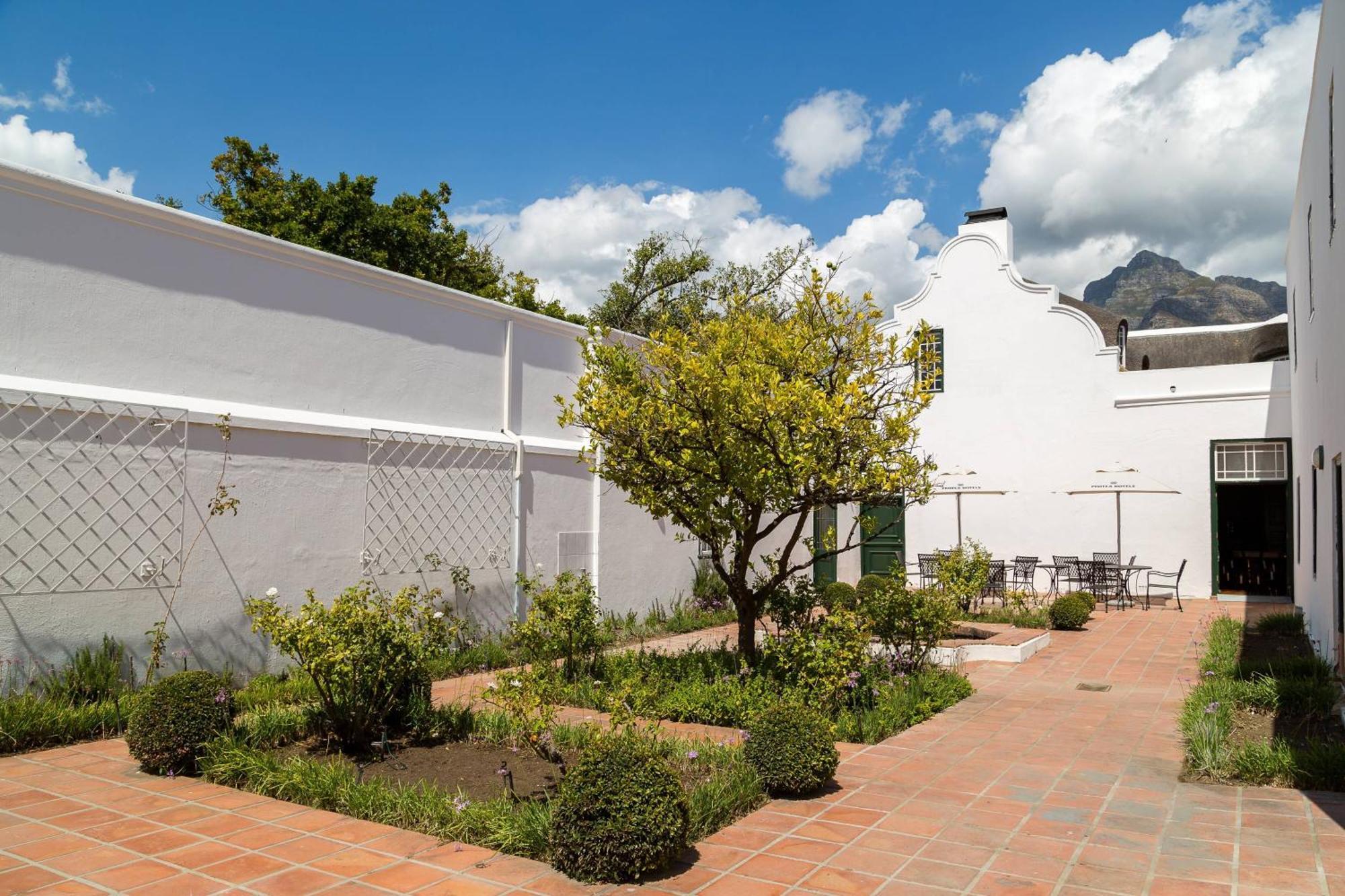 Protea Hotel By Marriott Cape Town Mowbray Kültér fotó